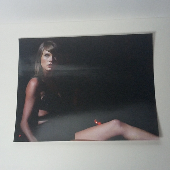 Taylor Swift signed photographer print - Picture 3 of 3